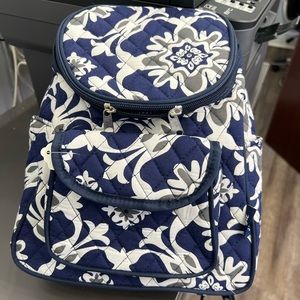 Small to medium quilted back pack NEW